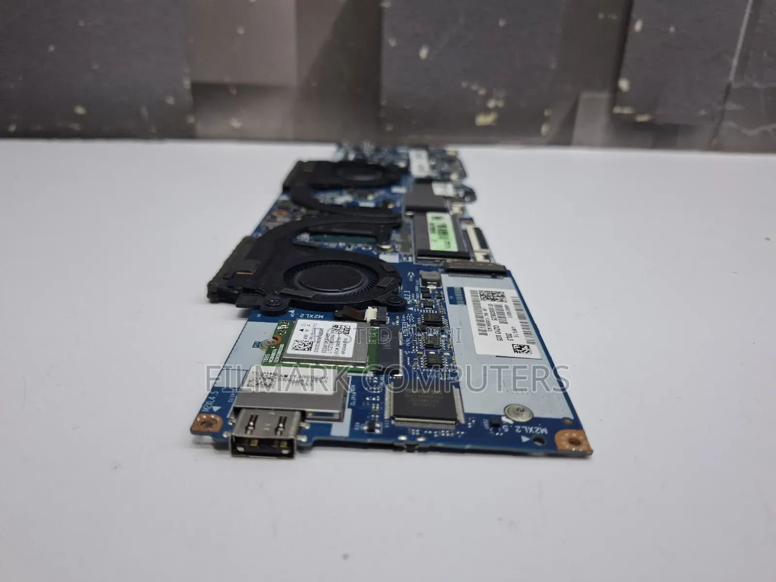 Lenovo Yoga 720-13ikb Series Core I5-8250u 8gb Ram Motherboard