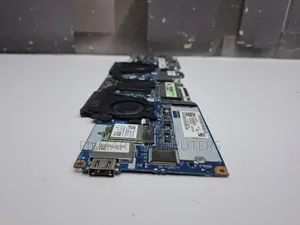 Lenovo Yoga 720-13ikb Series Core I5-8250u 8gb Ram Motherboard