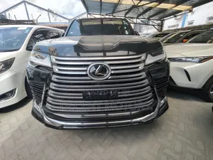 Lexus LX LX 600 2022 Black