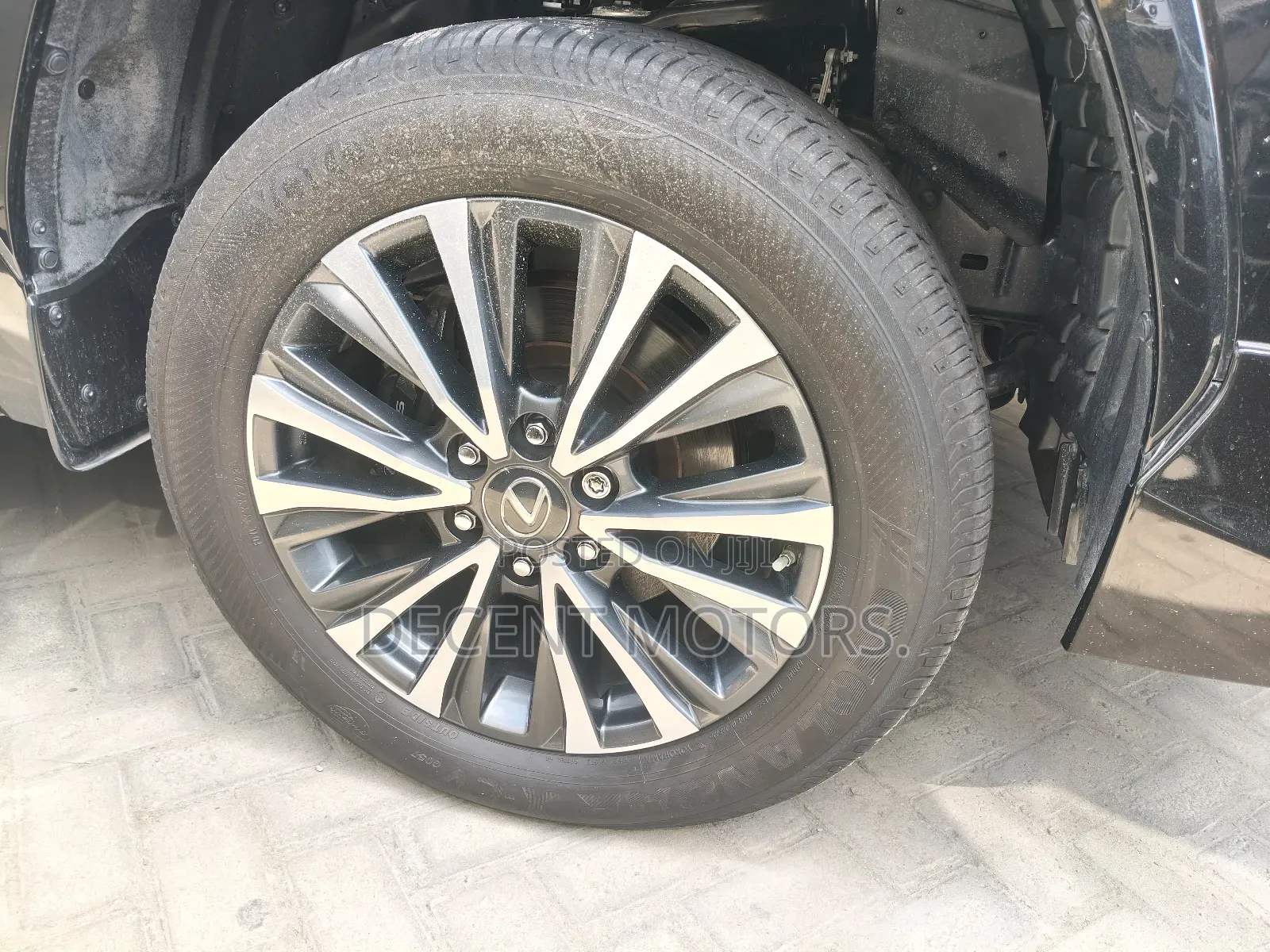 Lexus LX 600 2022 Black