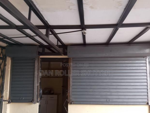 Strong Roller Shutter Doors for Malls Kiosks - thumbnail 2
