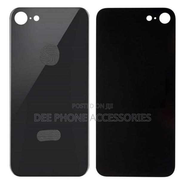 iPhone 8 Backglass Replacement - main view