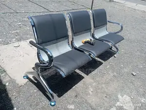 Padded Link Chair