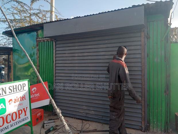 Manual Roller Shutter Door Installation – Affordable Durable - thumbnail 2