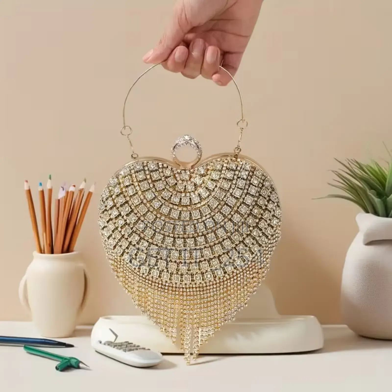 *Heart-shaped Evening Clutch Bag With Rhinestones And