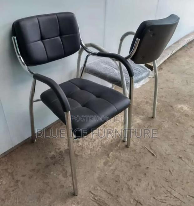 Leather Waiting Chair - thumbnail 2