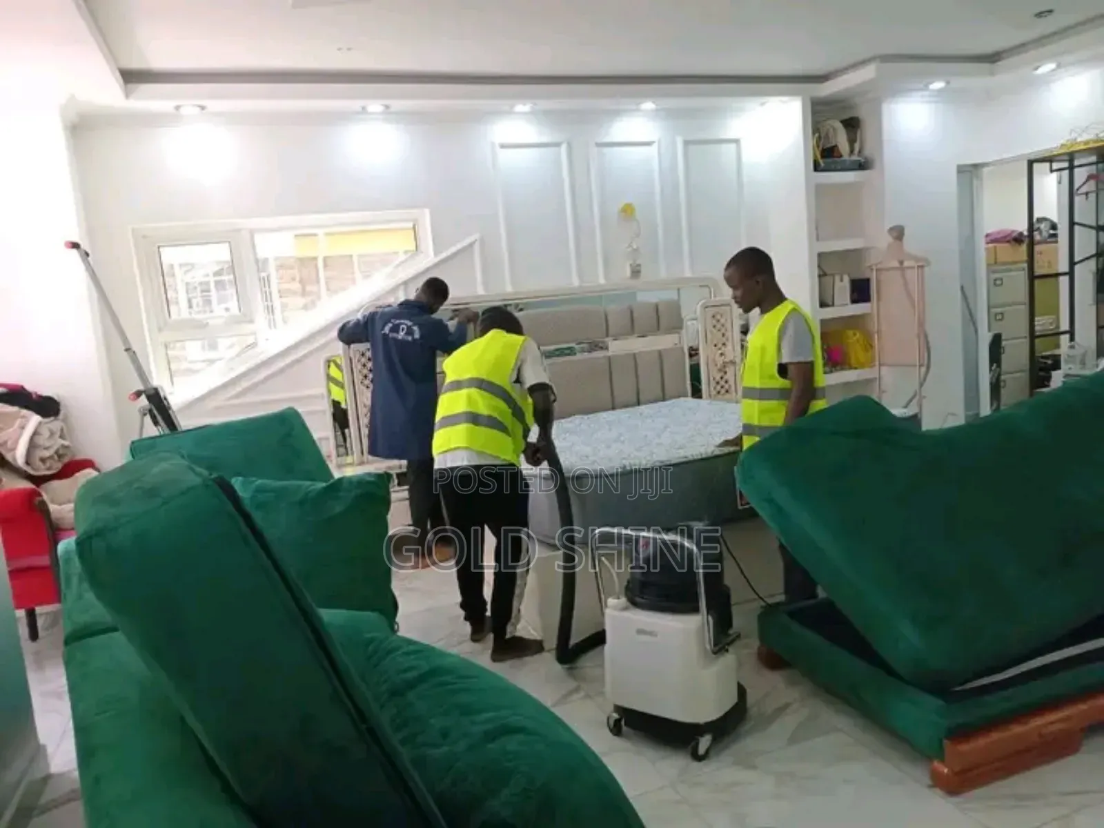Sofasets, Mattress and Bed Cleaning