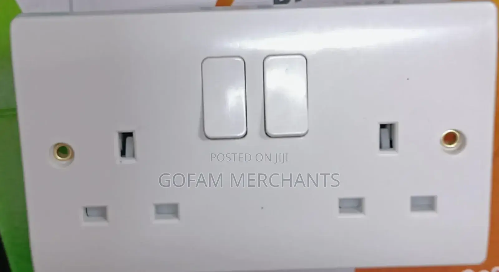 Double Socket 2c
