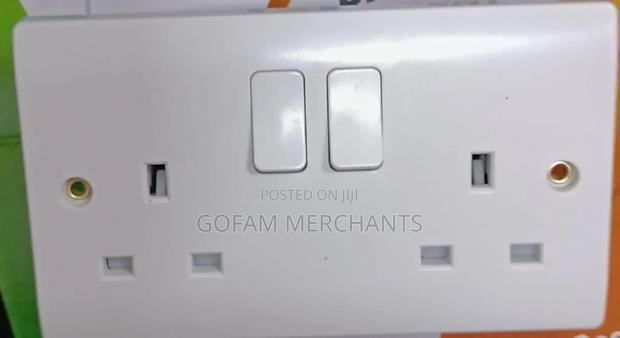 Double Socket 2c - main view