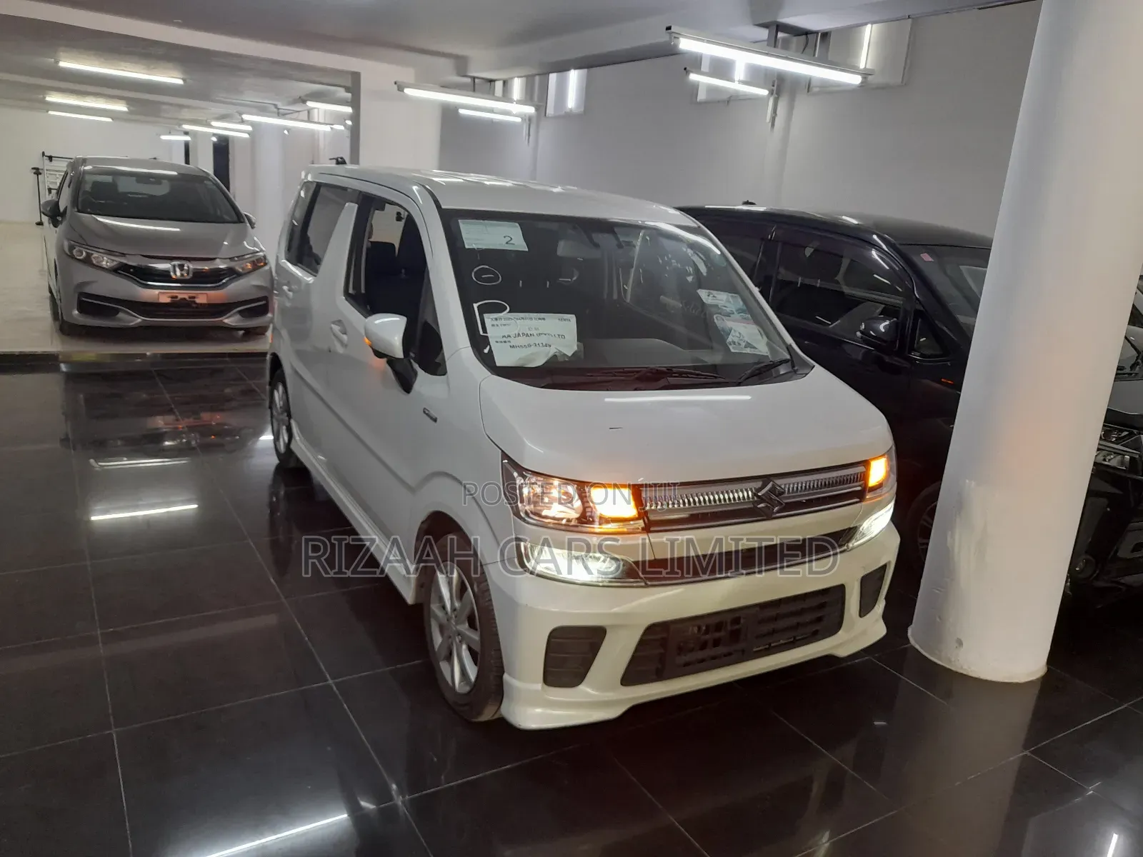 Suzuki Wagon R 660 Hybrid AWD 2019 White