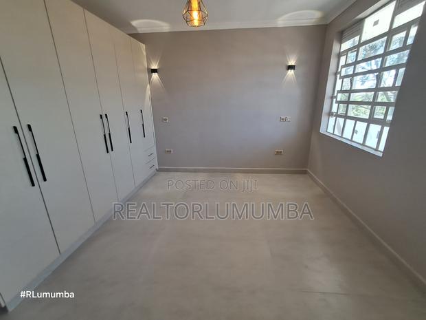 3bdrm Duplex in Gateway Mall Area for rent - thumbnail 8