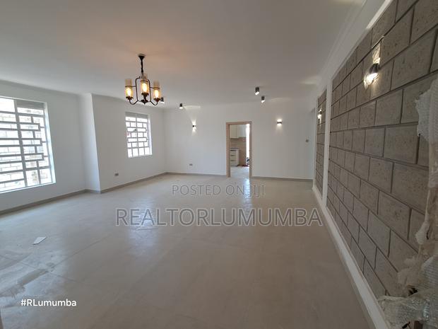 3bdrm Duplex in Gateway Mall Area for rent - thumbnail 10
