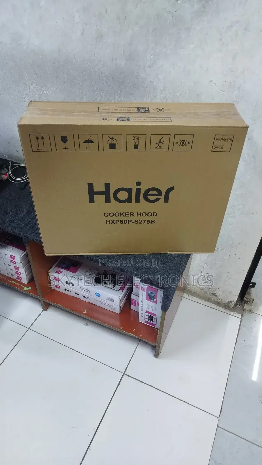 Haier Under Cabinet Chimney Hood