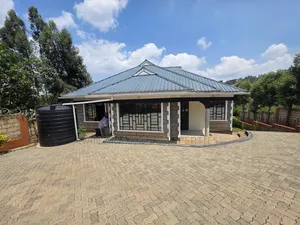 3bdrm Bungalow in Kibiku Plus Dsq, Ngong for rent