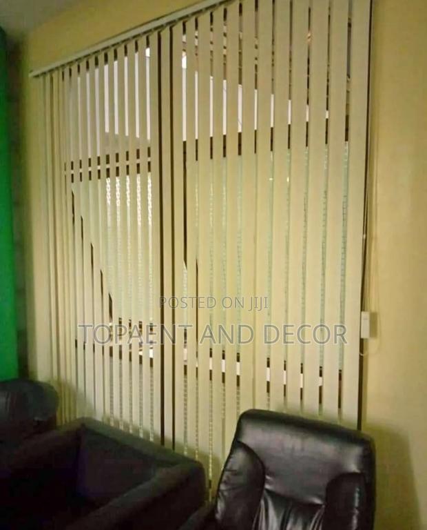 Decorative Beige Modern Vertical Window Covering for Style