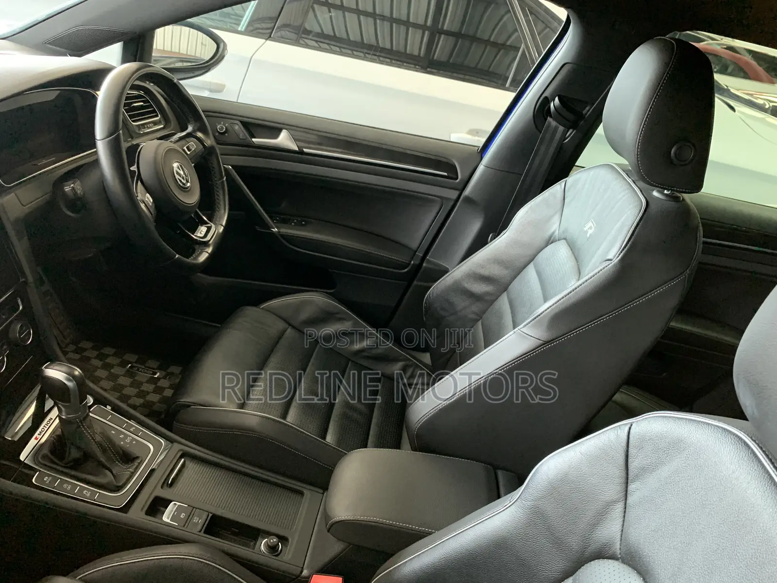 Volkswagen Golf R 4-Door w/DCC & Navigation 2018 Blue