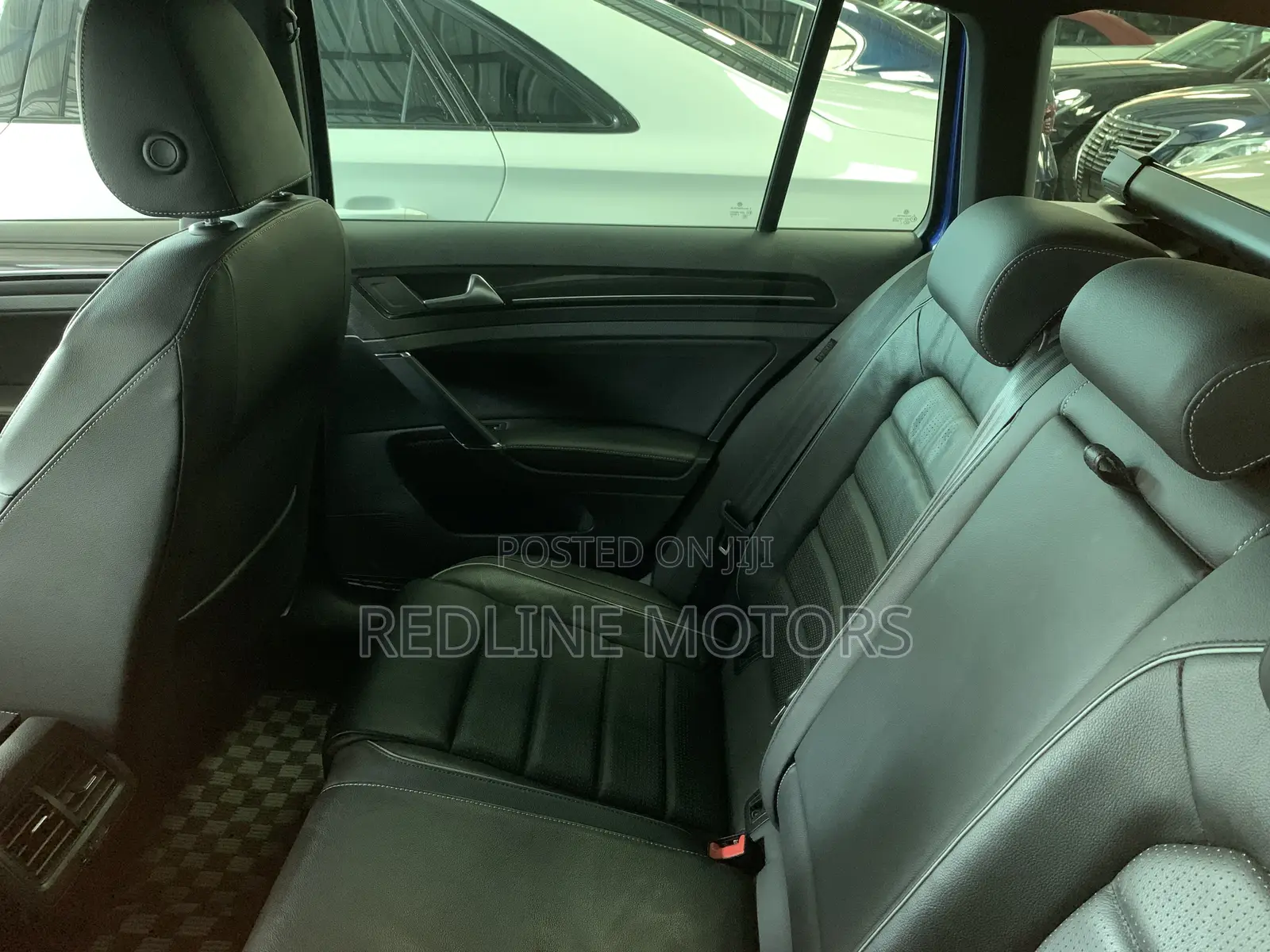 Volkswagen Golf R 4-Door w/DCC & Navigation 2018 Blue