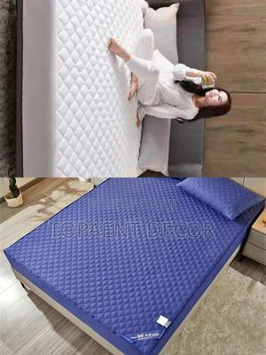 White and Blue Kids Waterproof Mattress Protector - thumbnail 2