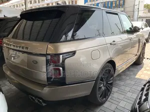 Land Rover Range Rover Vogue 2019 Gold