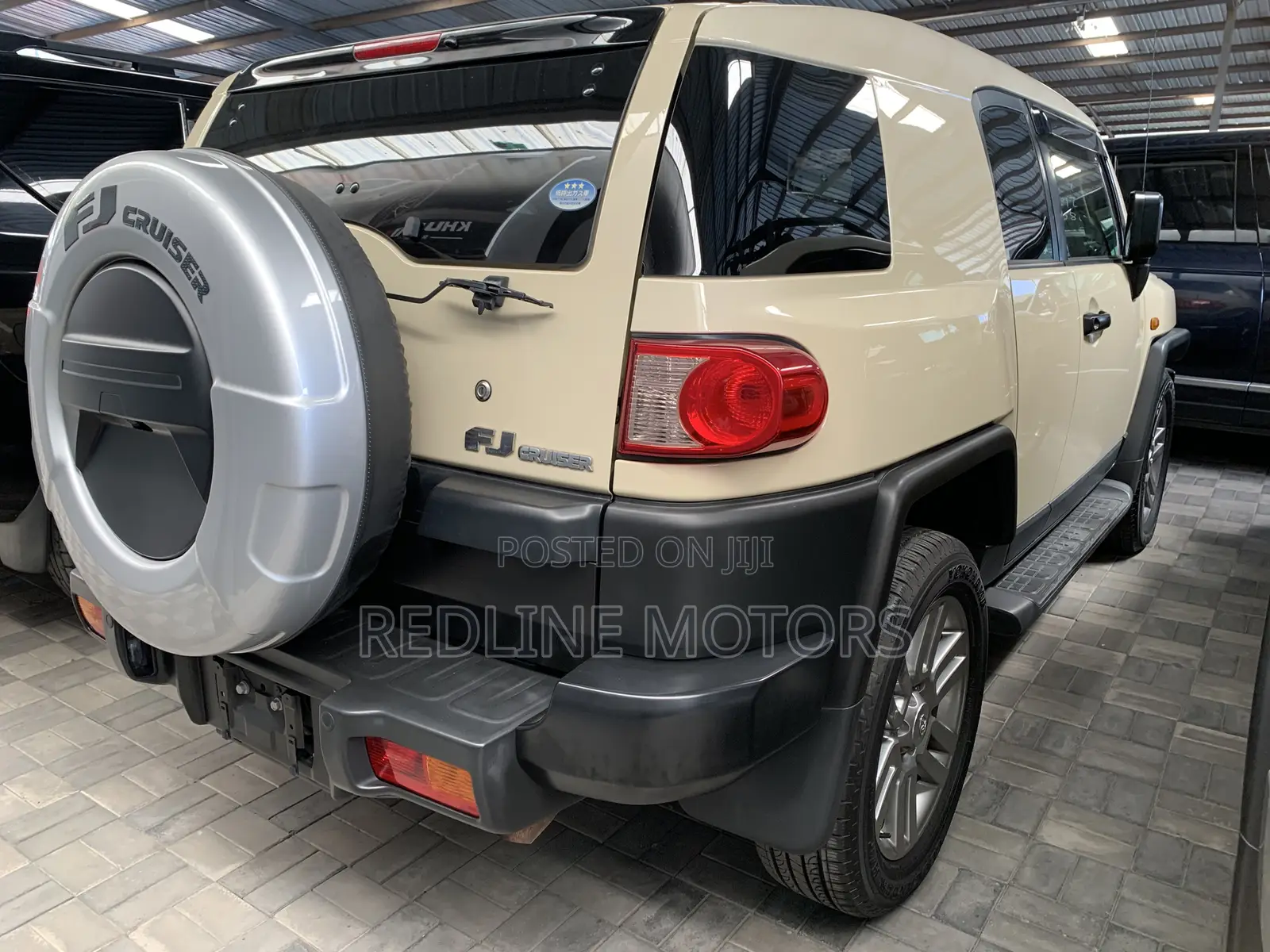 Toyota FJ Cruiser 2018 Beige