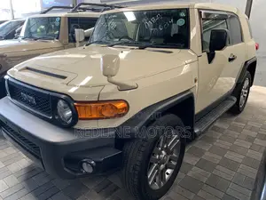 Toyota FJ Cruiser 2018 Beige