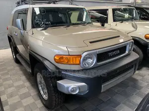 Toyota FJ Cruiser 2018 Brown
