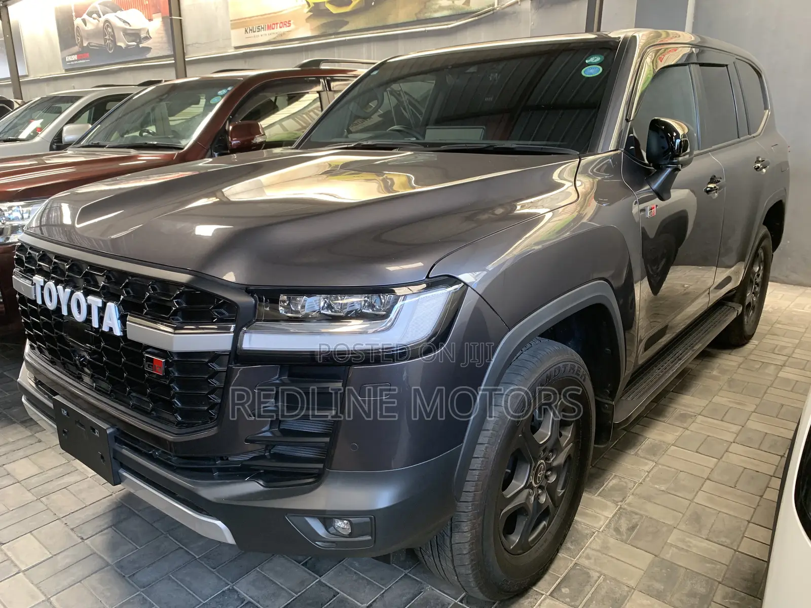 Toyota Land Cruiser LC300 2023 Gray