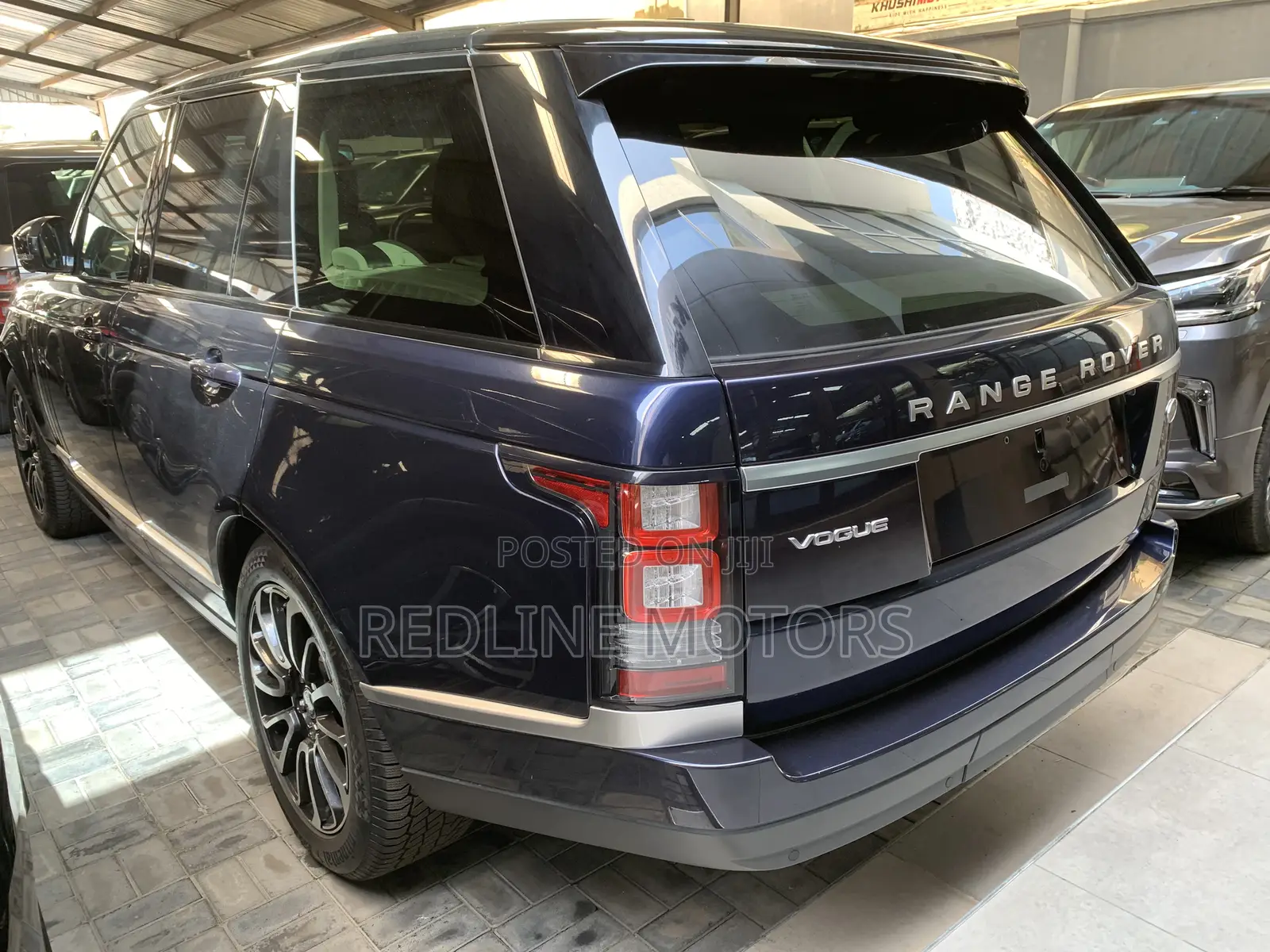 Land Rover Range Rover Vogue 2017 Blue