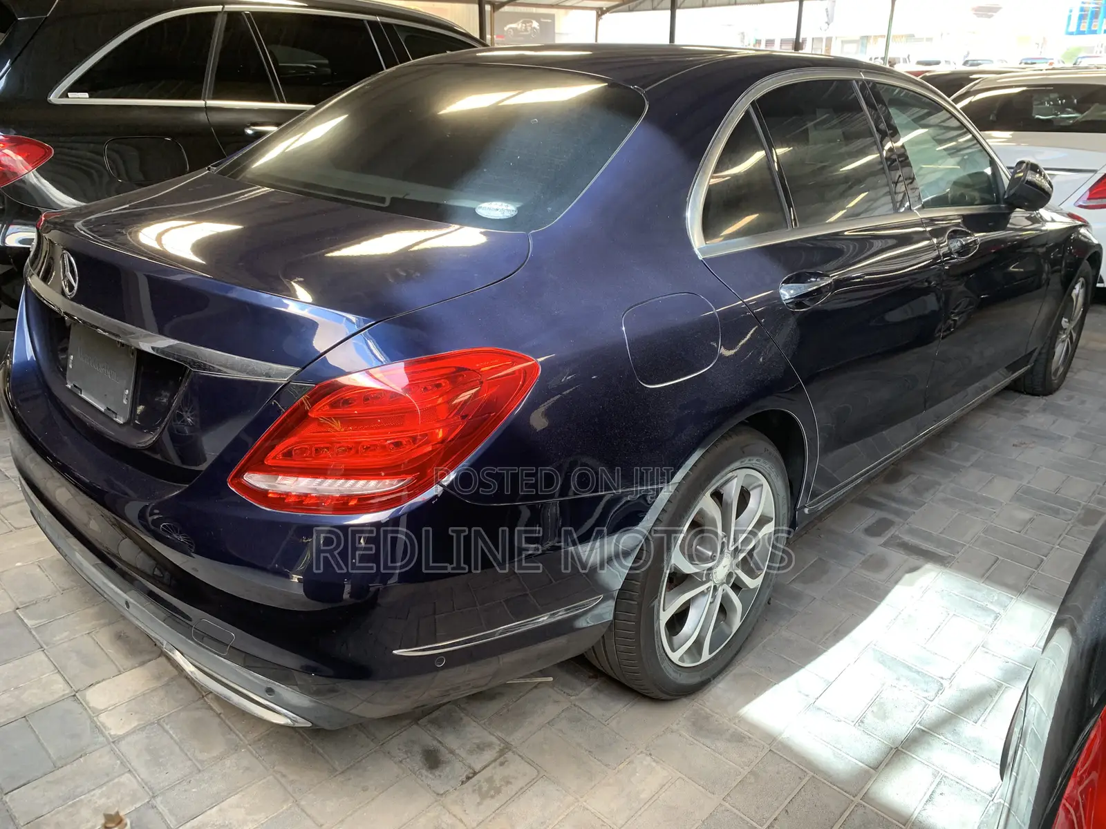 Mercedes-Benz C200 2018 Blue