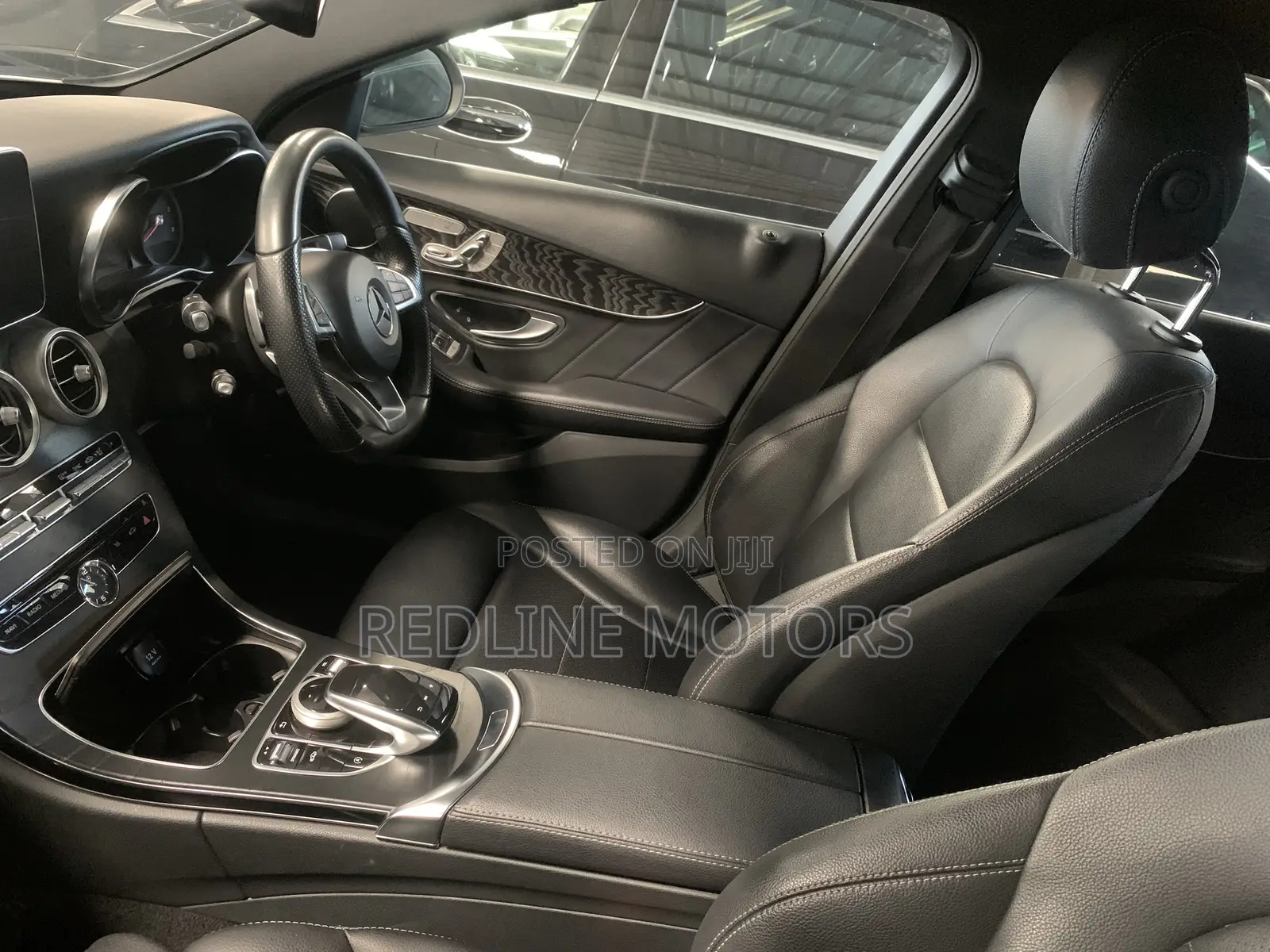 Mercedes-Benz C220 Base 2018 White