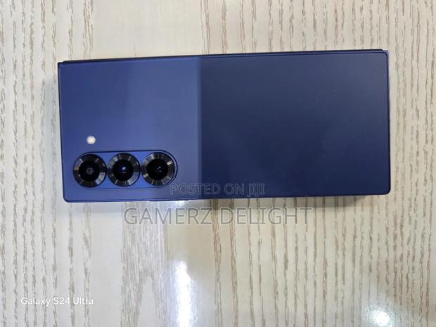 Samsung Galaxy Z Fold6 256 GB Blue - thumbnail 2