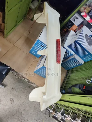 Spoiler Mitsubishi Pajero Io