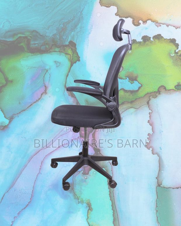 Adjustable Grey Ergonomic Office Chair — Relieves Lower Back Pressure - thumbnail 2