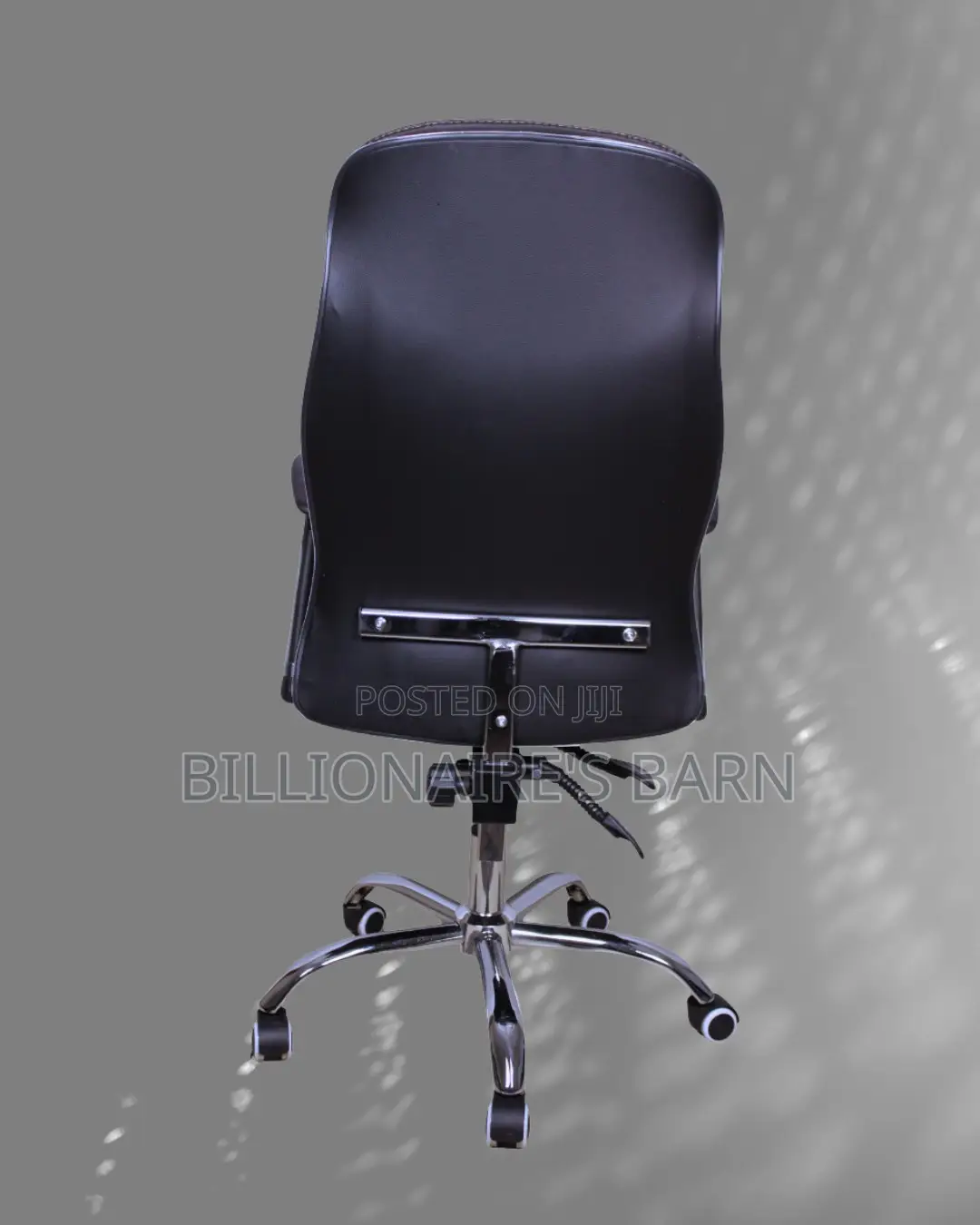 Executive Leather Office Chair | Ergonomic Padded Armrests