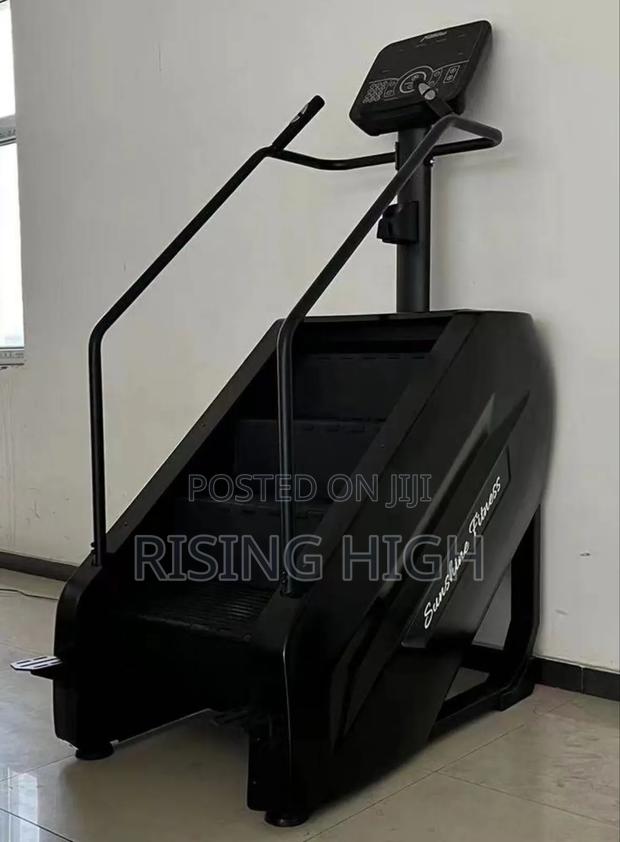 Fitness Stair Master./ Stair Mills.