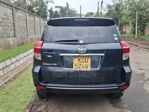 Toyota Vanguard 2012 Gray