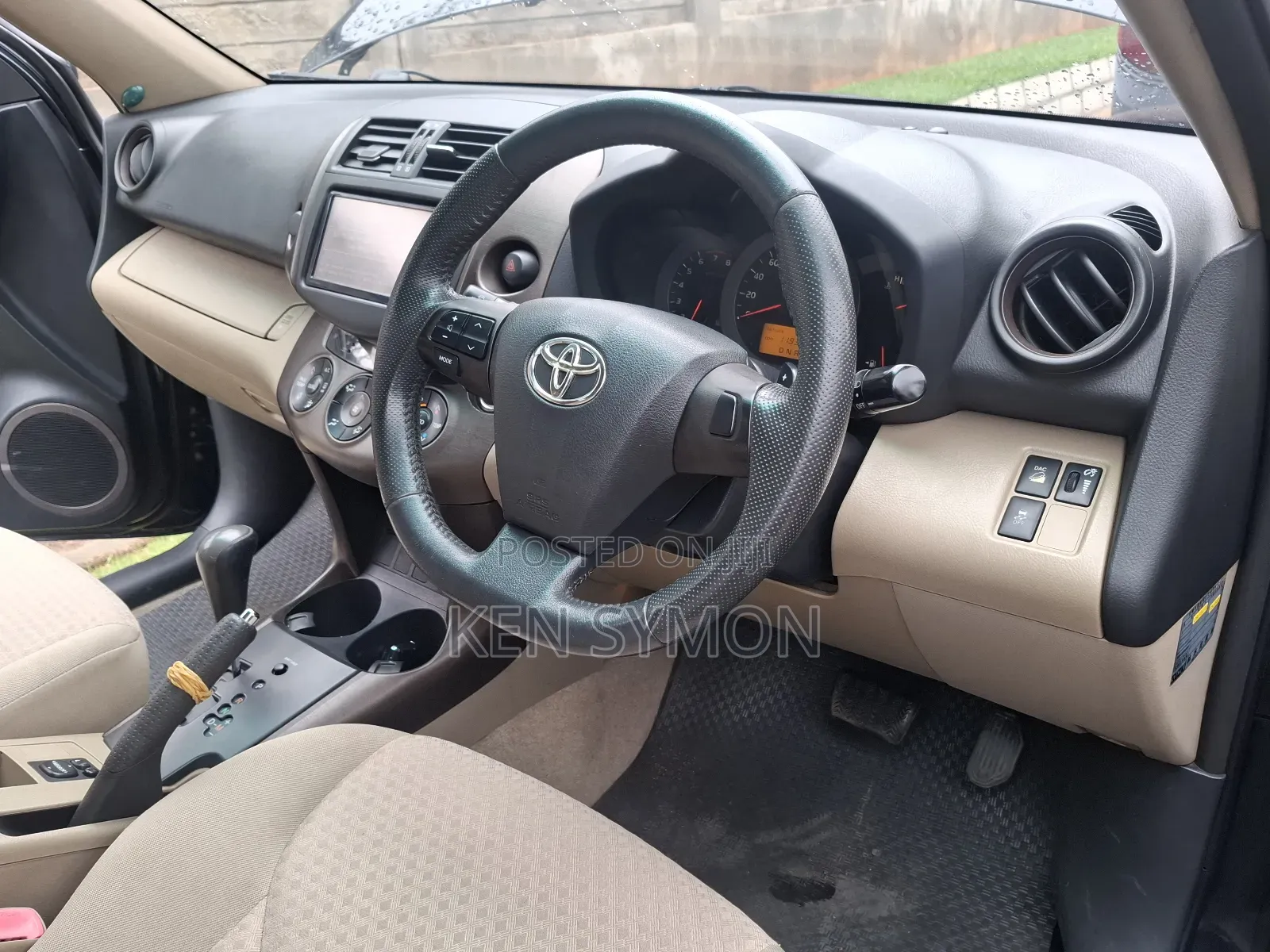 Toyota Vanguard 2012 Gray