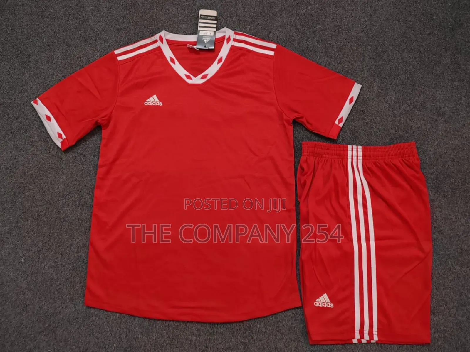 Quality 2 Piece Unisex Football Polyester Jearsey