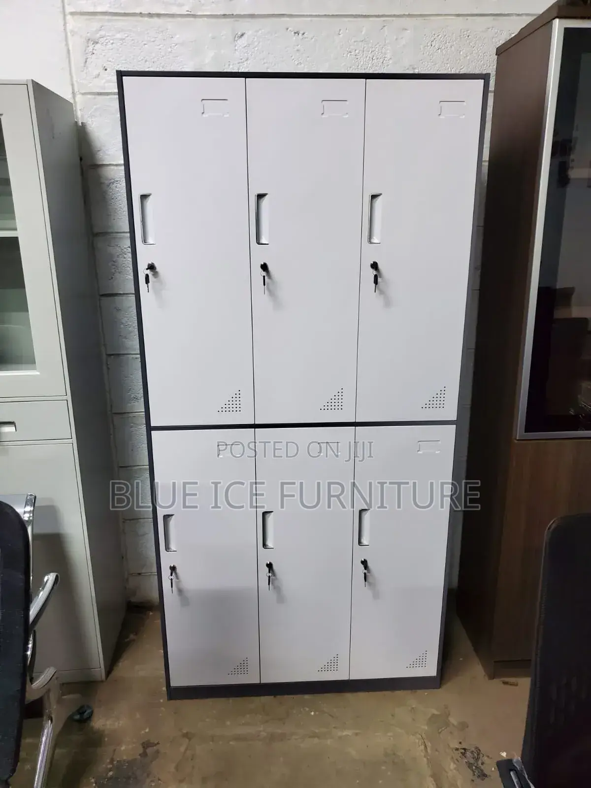 6 Drawers Staff Cabinet
