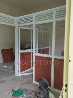 Alluminium Partitioning.