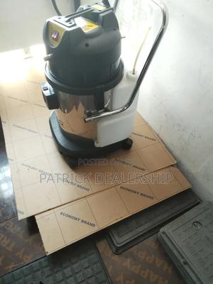 Carpet Cleaner - thumbnail 2