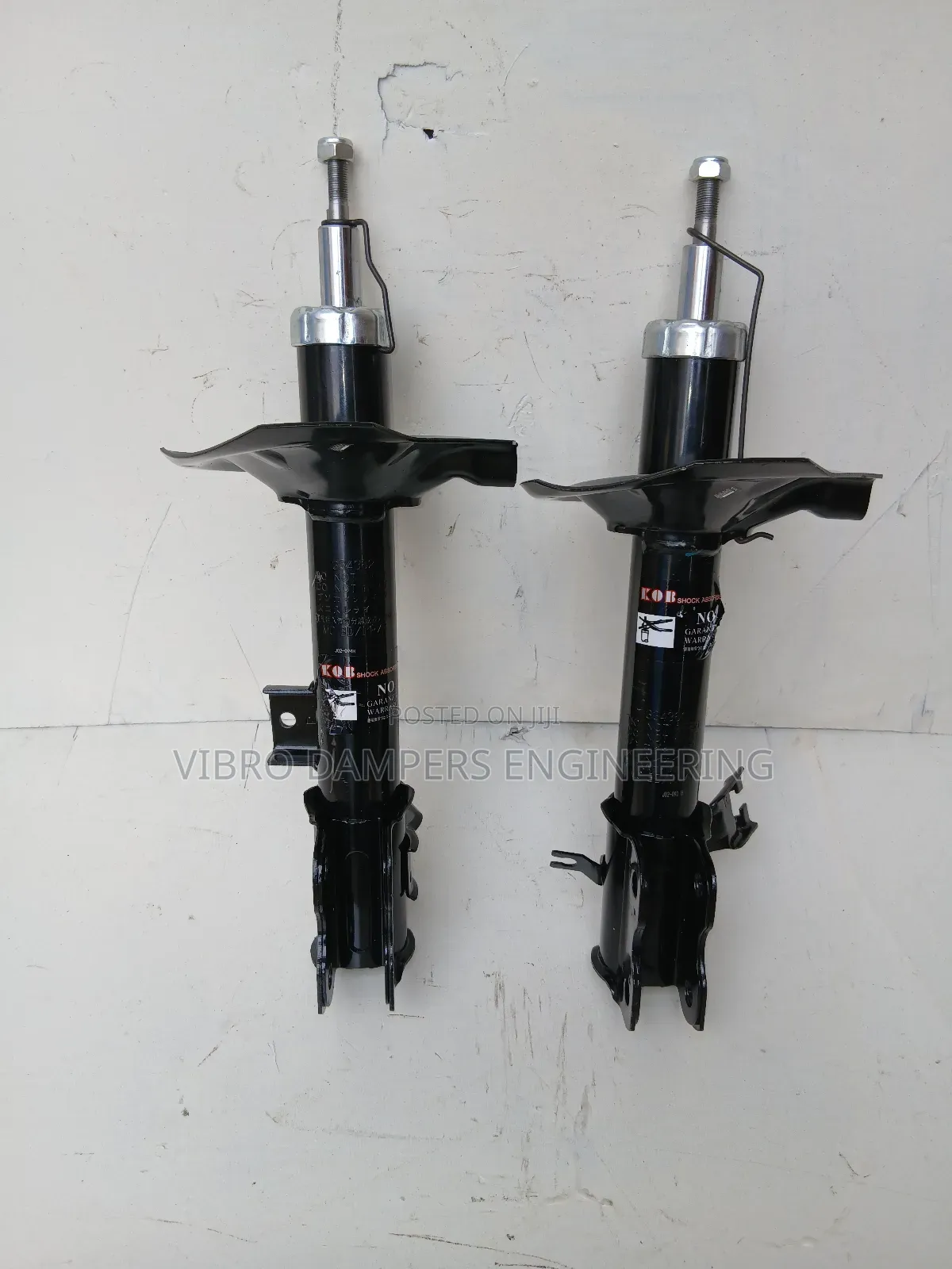Nissan Xtrail T30 Shock Absorbers