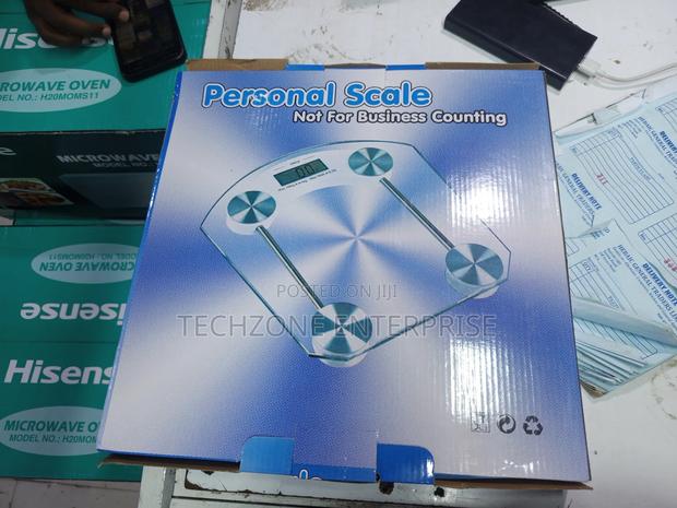Digital Personal Exercise Bathroom Weighing Scale With Tempered Glass,