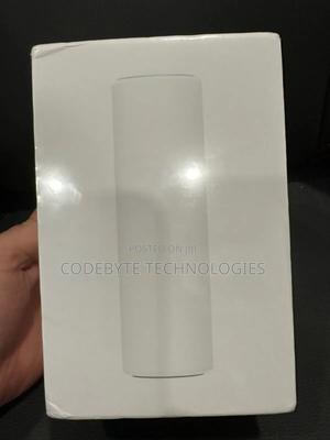 Ubnt U6-Mesh Wifi 6 Ubiquiti Access Point - main view