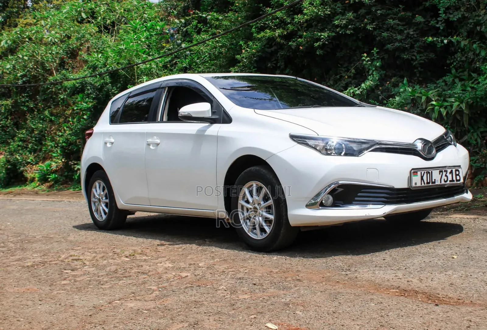 Toyota Auris 2015 Pearl