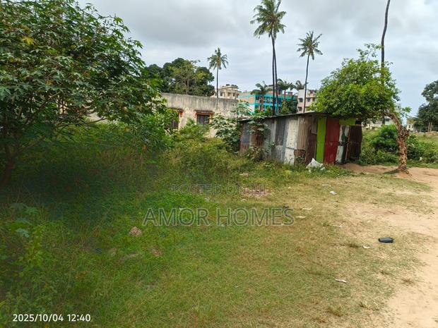 Plot4 Sale - thumbnail 2