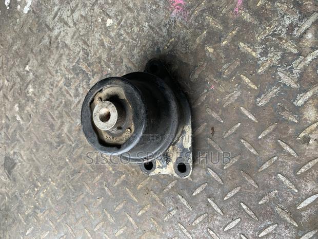 Engine Mounting Honda Fit