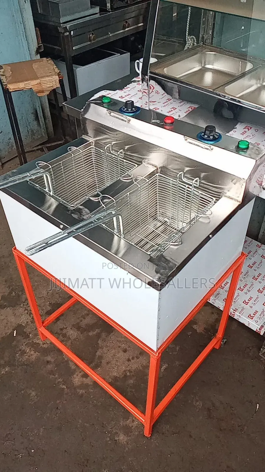 Commercial Chips Deep Fryer ;
10l Single Deep Fryer
