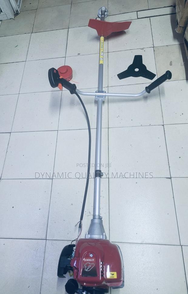 2 Stroke Petrol Brush Cutter - main view