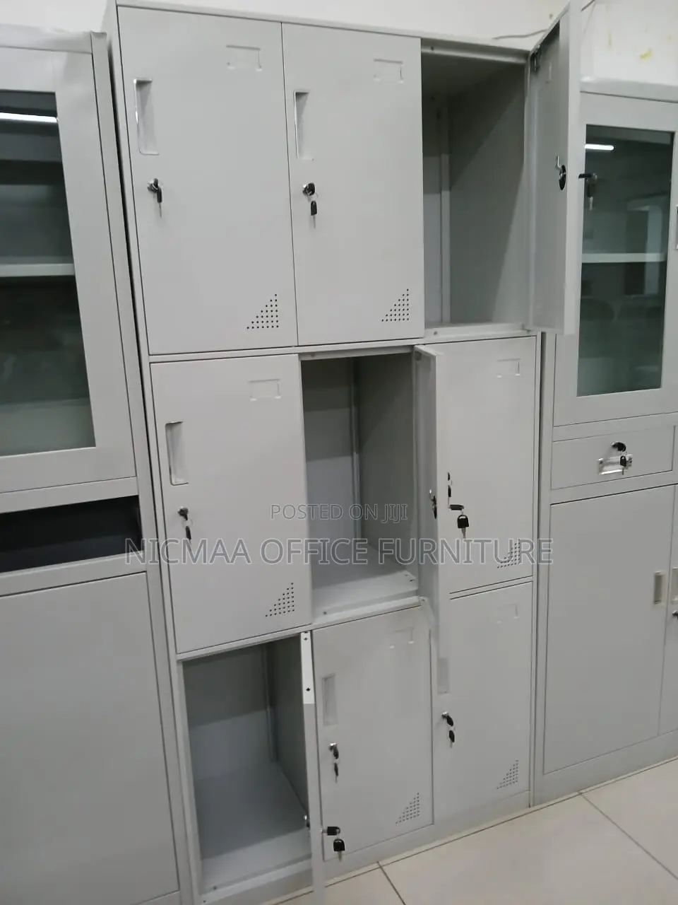 9-Locker Heavy-Duty Metal Locker Cabinet Multi-Compartment